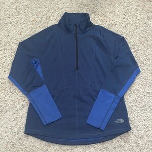 The North Face Athletic Quarter Zip Size Medium